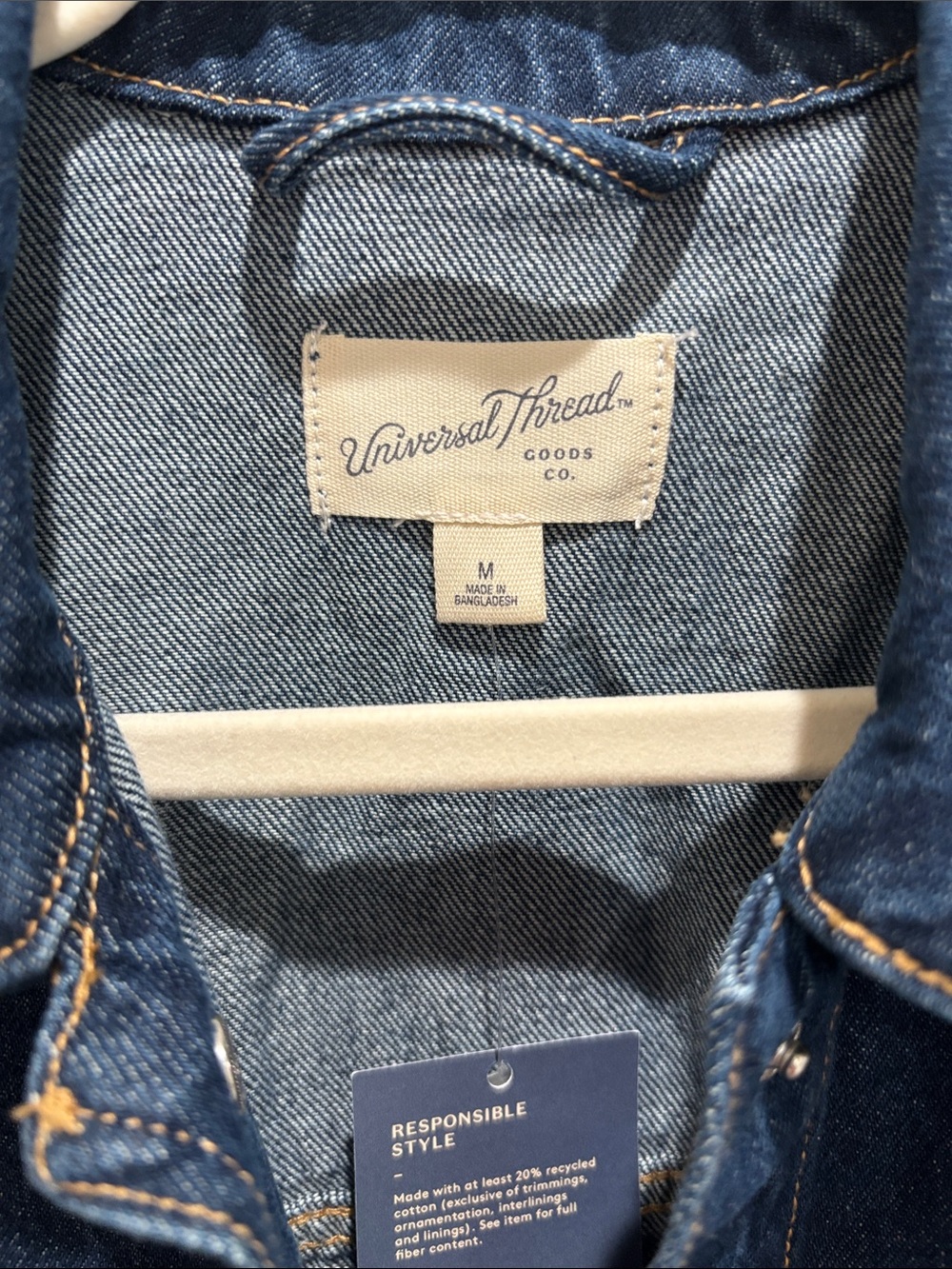 Universal Thread Denim Jacket Dark Wash Snap Front Pockets NWT Oversized Medium - Picture 2 of 8